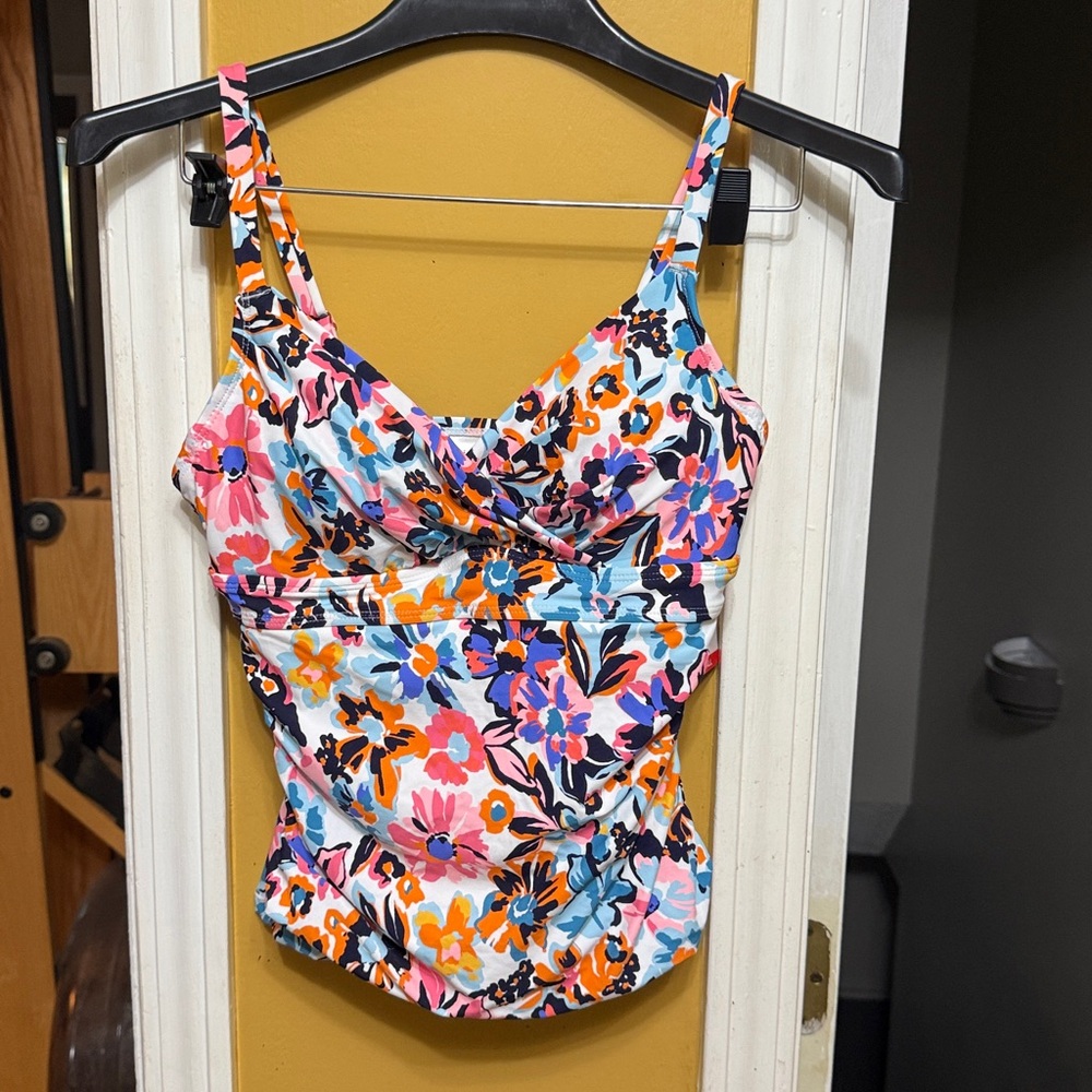 NWT Anne Cole Floral Tankini Swim Top XS UPF 50 Multicolor Twist Front